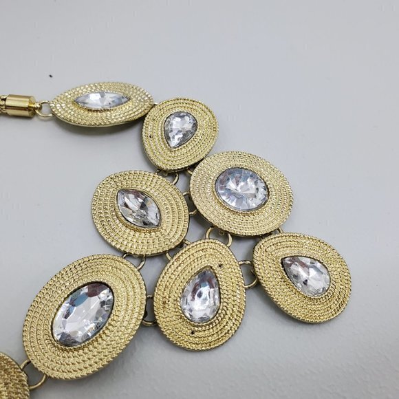 Statement Necklace Rhinestone Tear Drop Gold Tone - Picture 2 of 7